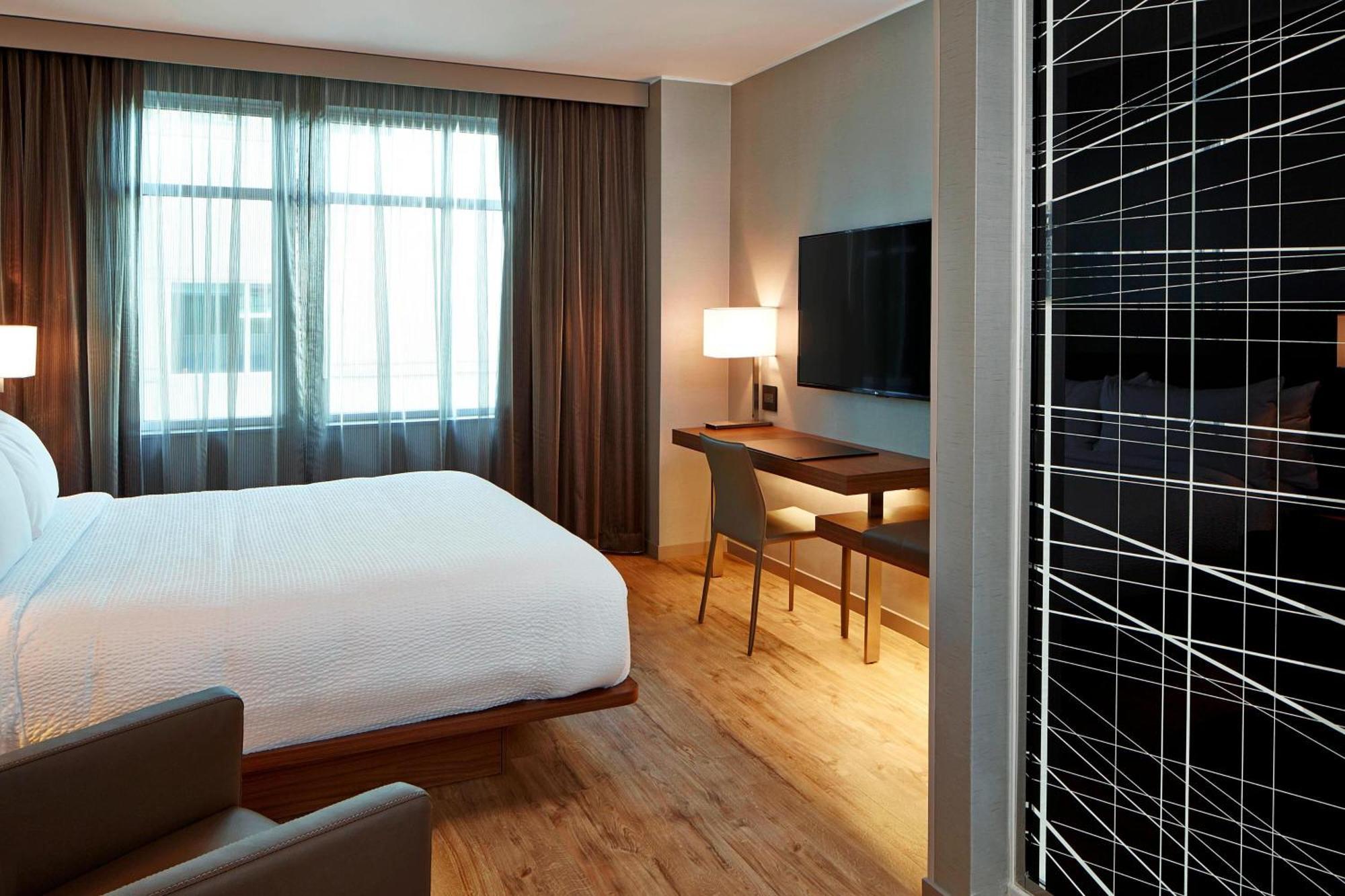 Ac Hotel By Marriott Portland Downtown, Or Exteriör bild