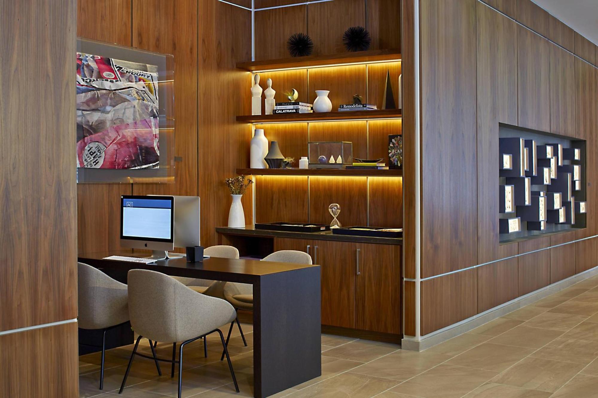 Ac Hotel By Marriott Portland Downtown, Or Exteriör bild